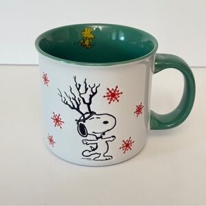 Peanuts Snoopy Holiday Mug with Green Interior